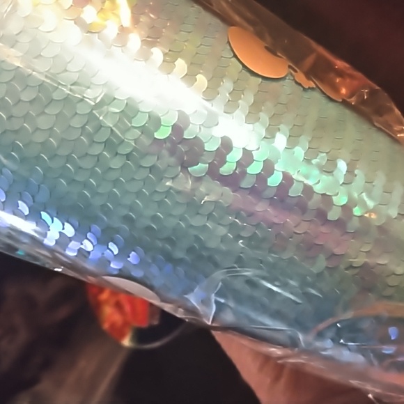 Krewe of ISIS iridescent blue faux snakeskin finish screw top travel cup NIB. - Picture 5 of 5